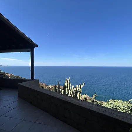 La Terrazza Sul Blu 度假居 帕拉迪索海岸